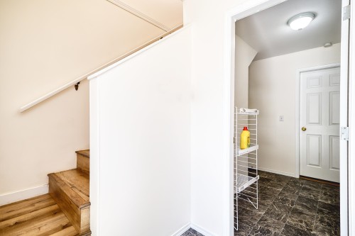 5833 Heron Place, Sechelt, BC 