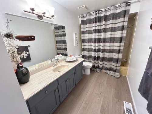 7560 Waterton Drive, Richmond, BC 