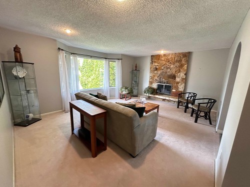 7560 Waterton Drive, Richmond, BC 