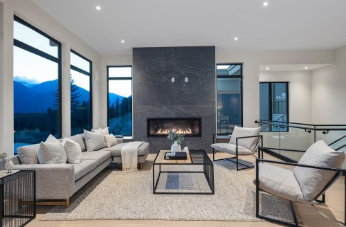 7681 Cerulean Drive, Pemberton, BC 