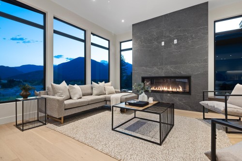 7681 Cerulean Drive, Pemberton, BC 