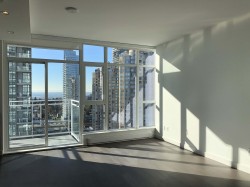 3003-4670 Assembly Way  Burnaby, BC V5H 0H3