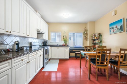 475 Marine Drive Se, Vancouver, BC 