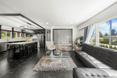 1121 Prairie Avenue, Port Coquitlam, BC 