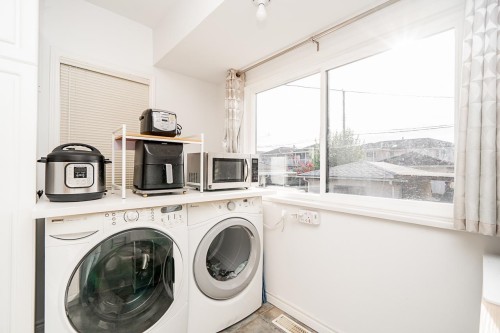 3738 Forest Street, Burnaby, BC 