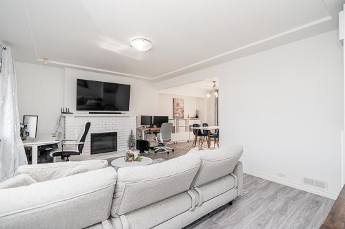 3738 Forest Street, Burnaby, BC 