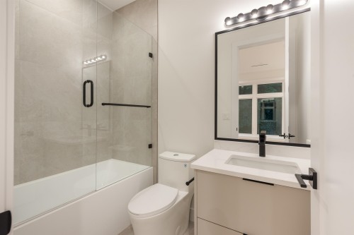 1423 Pipeline Place, Coquitlam, BC 