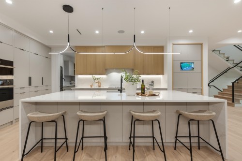 1423 Pipeline Place, Coquitlam, BC 