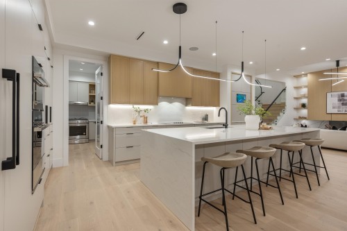 1423 Pipeline Place, Coquitlam, BC 