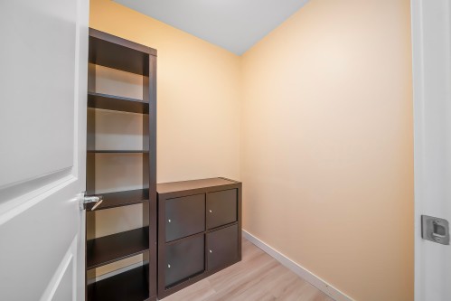 205-5611 Goring Street, Burnaby, BC 