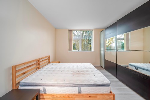 205-5611 Goring Street, Burnaby, BC 