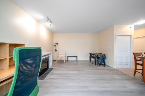 205-5611 Goring Street, Burnaby, BC 