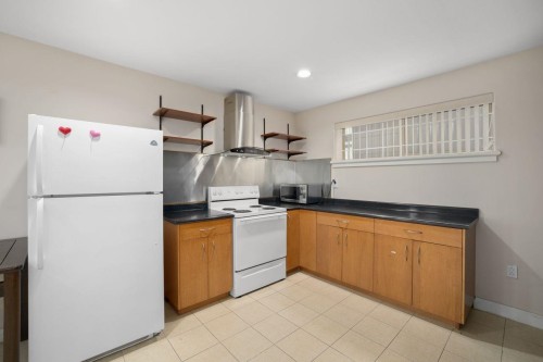 1556 62Nd Avenue W, Vancouver, BC 