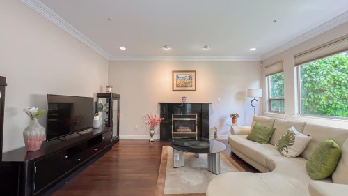 1556 62Nd Avenue W, Vancouver, BC 