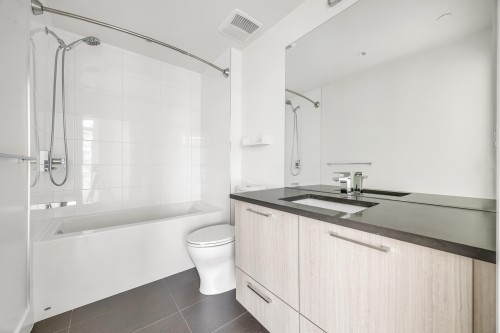 1205-8570 Rivergrass Drive, Vancouver, BC 