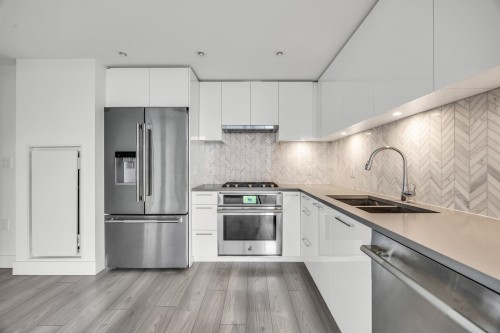 1205-8570 Rivergrass Drive, Vancouver, BC 