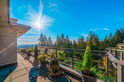 1004-1415 Parkway Boulevard, Coquitlam, BC 