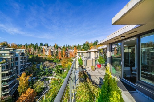 1004-1415 Parkway Boulevard, Coquitlam, BC 