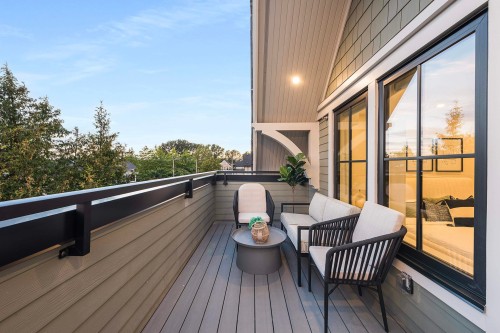 2134 10Th Avenue E, Vancouver, BC 