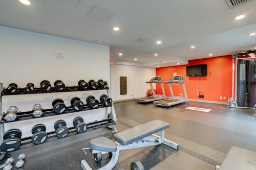 201-983 Hastings Street E, Vancouver, BC 