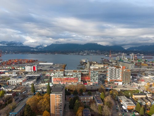 201-983 Hastings Street E, Vancouver, BC 