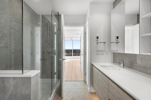 4008-680 Quayside Drive, New Westminster, BC 