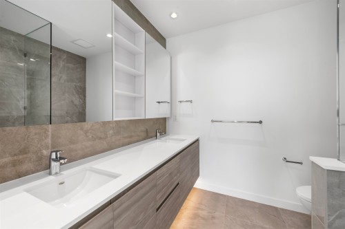 4008-680 Quayside Drive, New Westminster, BC 