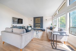 2131 Fraserview Drive  Vancouver, BC V5P 2N2