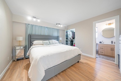 2131 Fraserview Drive, Vancouver, BC 