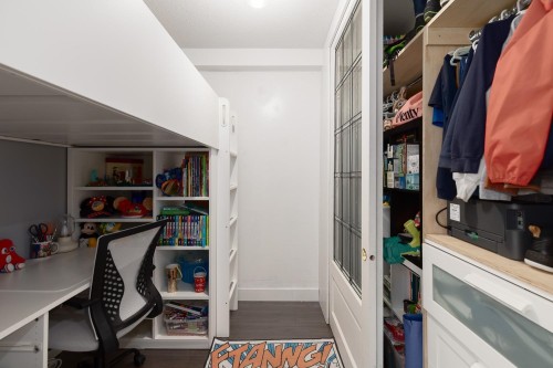 304-1352 10Th Avenue W, Vancouver, BC 