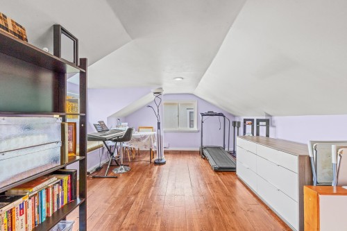 3576 17Th Avenue W, Vancouver, BC 