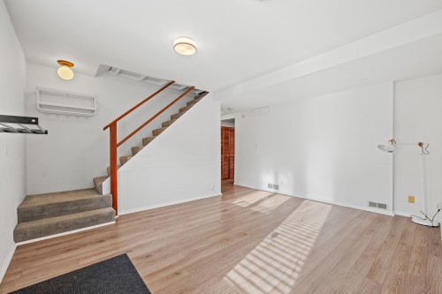 3576 17Th Avenue W, Vancouver, BC 