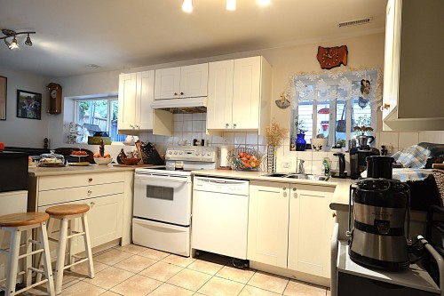 11717 209 Street, Maple Ridge, BC 