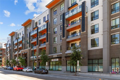 202-3131 Murray Street  Port Moody, BC V3H 0L9