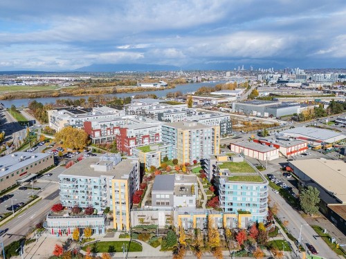 1007-7708 Alderbridge Way, Richmond, BC 