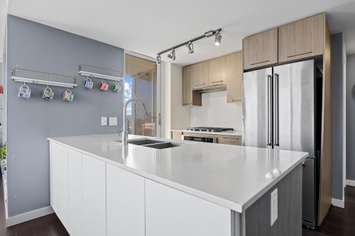 1007-7708 Alderbridge Way, Richmond, BC 