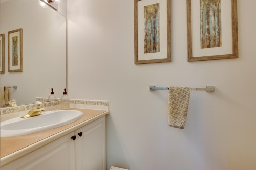 1400 Riverside Drive, North Vancouver, BC 