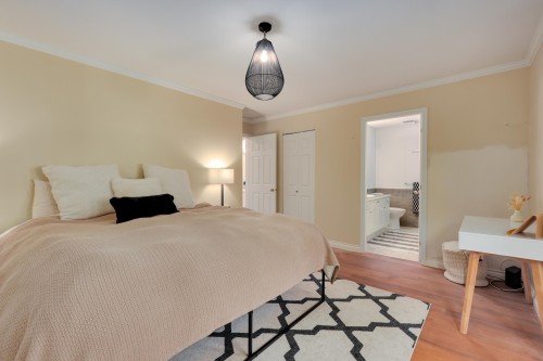 1400 Riverside Drive, North Vancouver, BC 