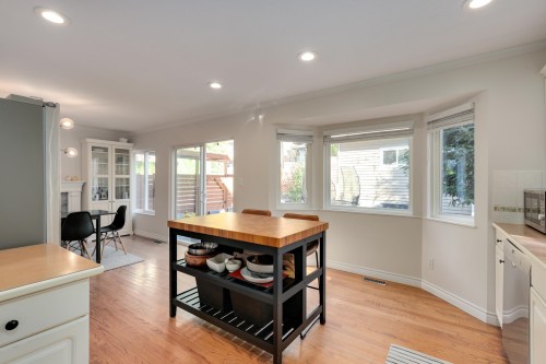 1400 Riverside Drive, North Vancouver, BC 