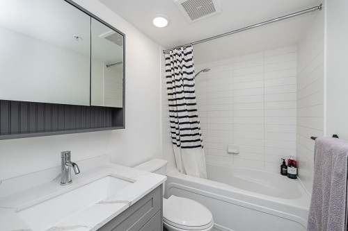 Ph7-9188 Cook Road, Richmond, BC 