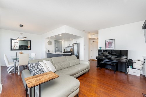 Ph7-9188 Cook Road, Richmond, BC 