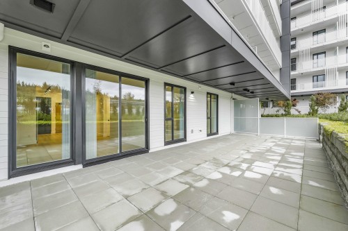 203-3075 Murray, Port Moody, BC 