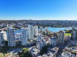 602-1177 Pacific Boulevard  Vancouver, BC V6Z 2R8