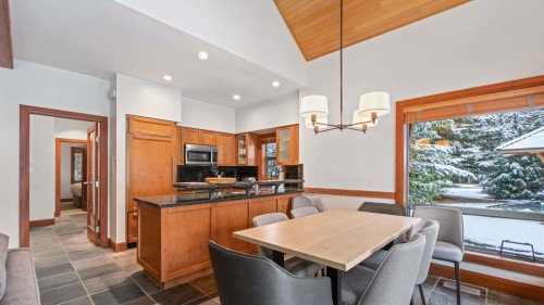 4718B Settebello Drive, Whistler, BC 