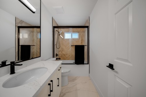 22683 Fraserbank Crescent, Richmond, BC 