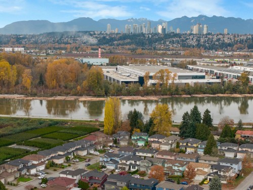 22683 Fraserbank Crescent, Richmond, BC 