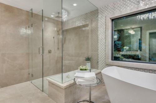 1525 Vinson Creek Road, West Vancouver, BC 