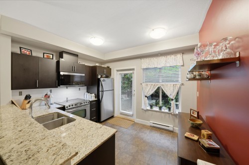 117-2108 Rowland Street, Port Coquitlam, BC 