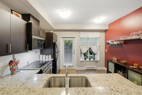 117-2108 Rowland Street, Port Coquitlam, BC 