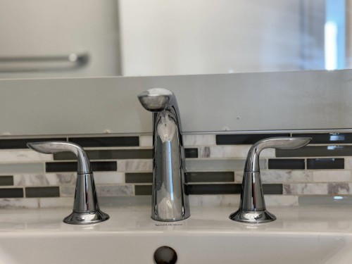 1177 Pacific Blvd, Vancouver, BC 